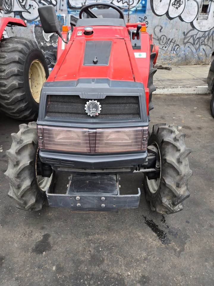 Trator Agrícola 2018 Mitsubishi 4x4