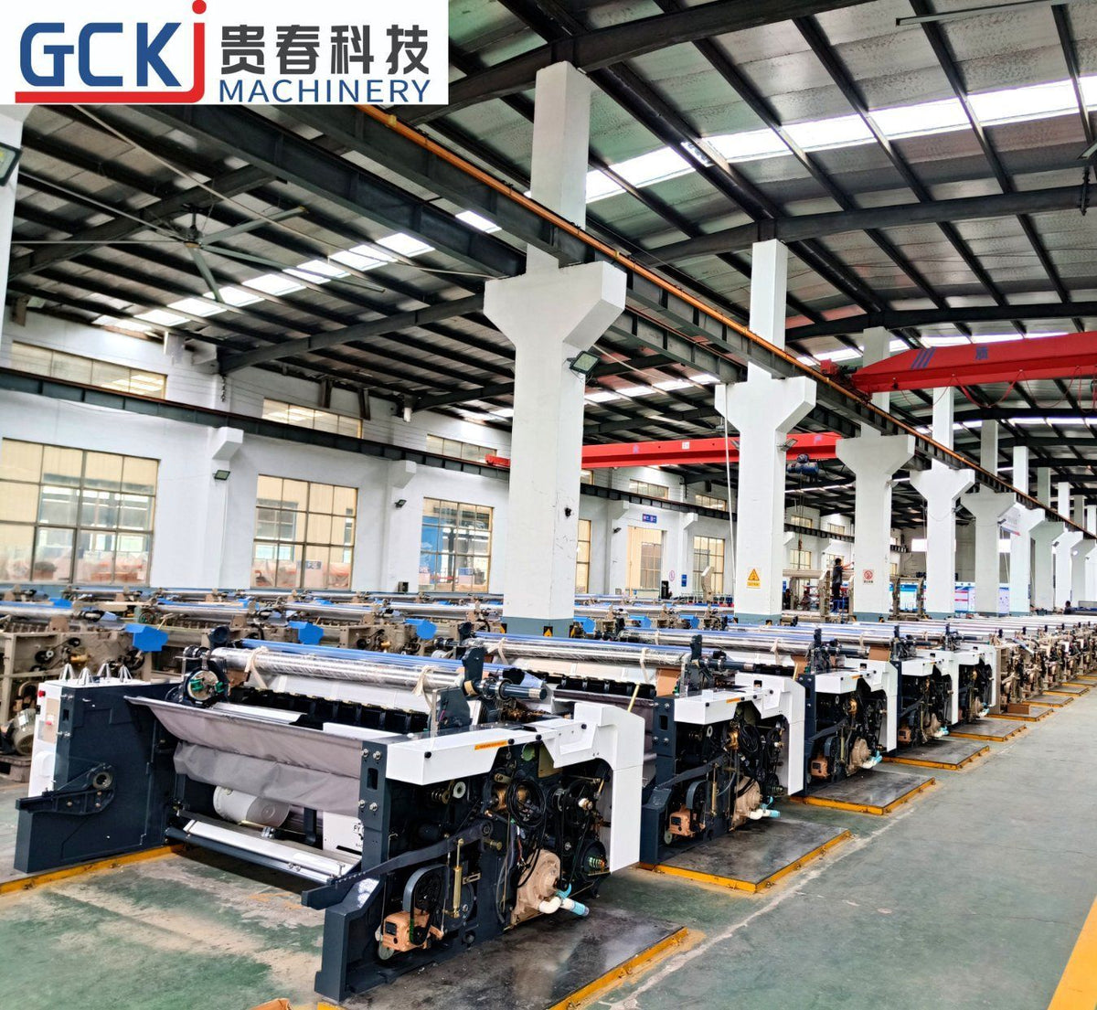 Telar sin lanzadera (Shuttleless Loom)