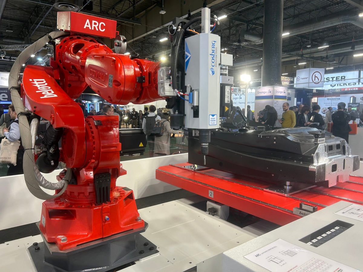 Robot de inserción de piezas