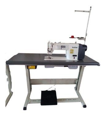 Máquina Reta Industrial