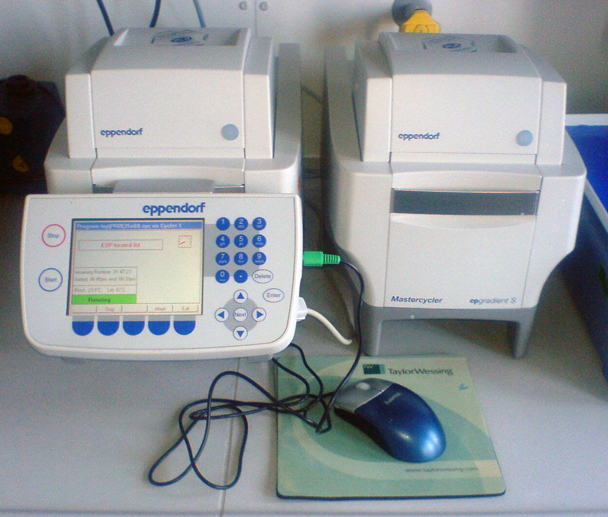 Equipo de laboratorio usado ideal para análisis