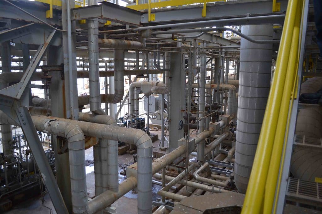 Sistema de tuberías químicas
