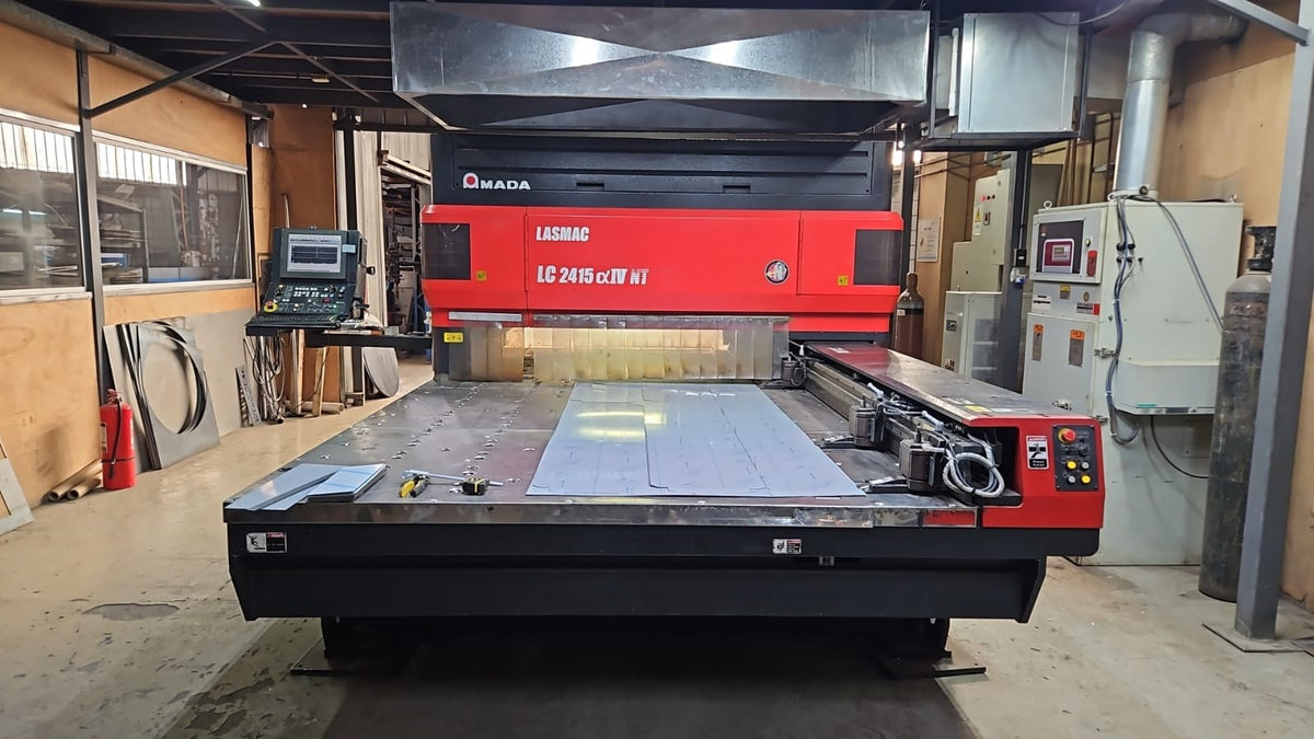 Maquina de corte laser Amada 2000w