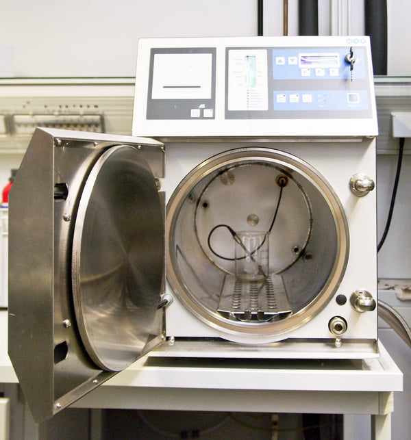 Autoclave de Laboratorio Usado – Esterilización Profesional
