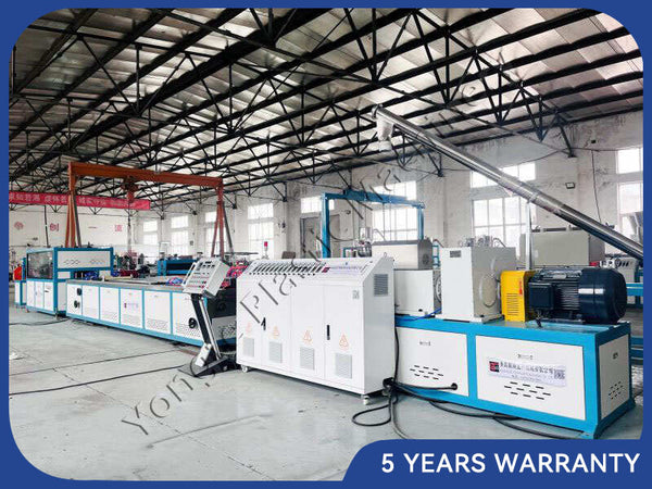 Extrusora para perfiles de ventana