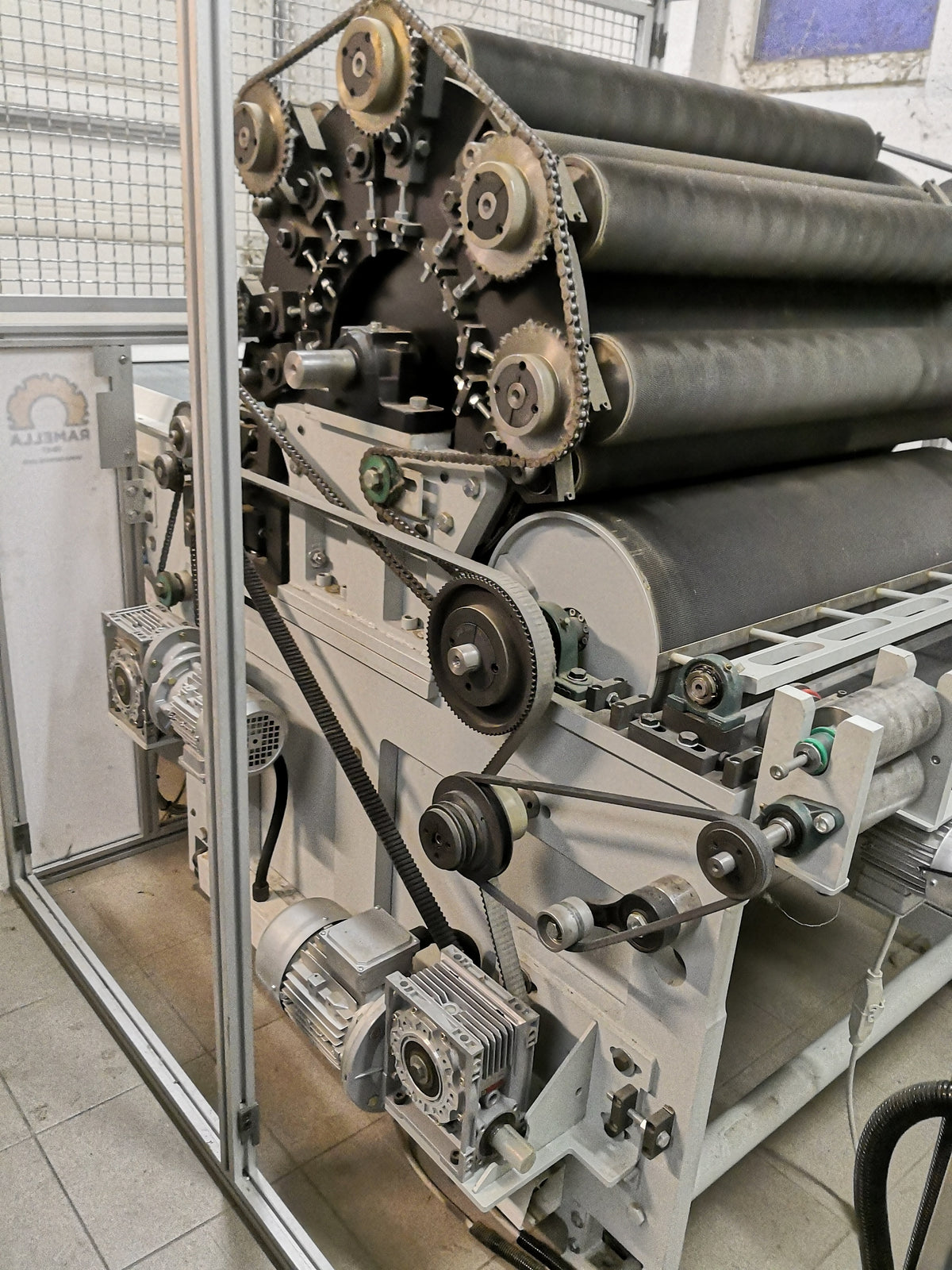 Máquina cardadora (Carding Machine)